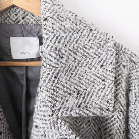 Vince Wool-alpaca Blend Herringbone Print Coat - Picture 4 of 6